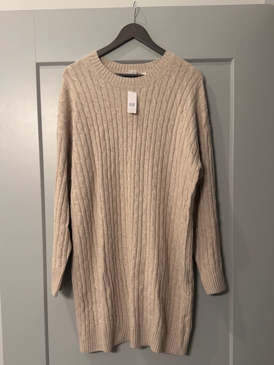 GAP Dresses & Skirts - GAP Cable-Knit Crewneck Sweater Dress in Beige